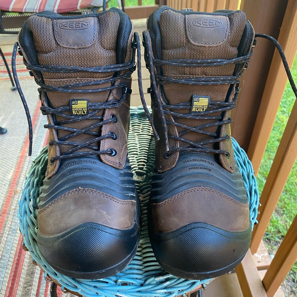 Keen Men's Portland Size 12  6" Waterproof Boot (Carbon-Fiber Toe)